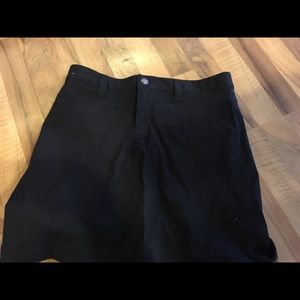 Athleta black skirt